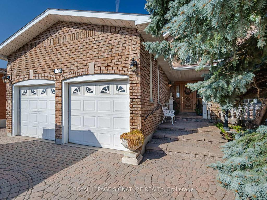 









100


Gas Light

Crescent,
Vaughan,




ON
L4L 8G1

