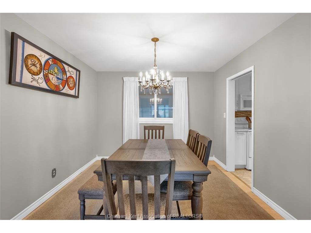









33


Sylvester

Drive,
Chatham,




ON
N7M 2B7

