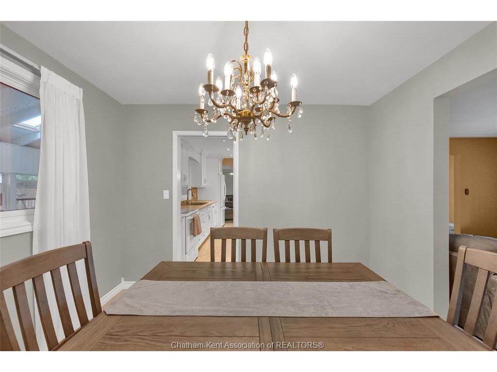 









33


Sylvester

Drive,
Chatham,




ON
N7M 2B7

