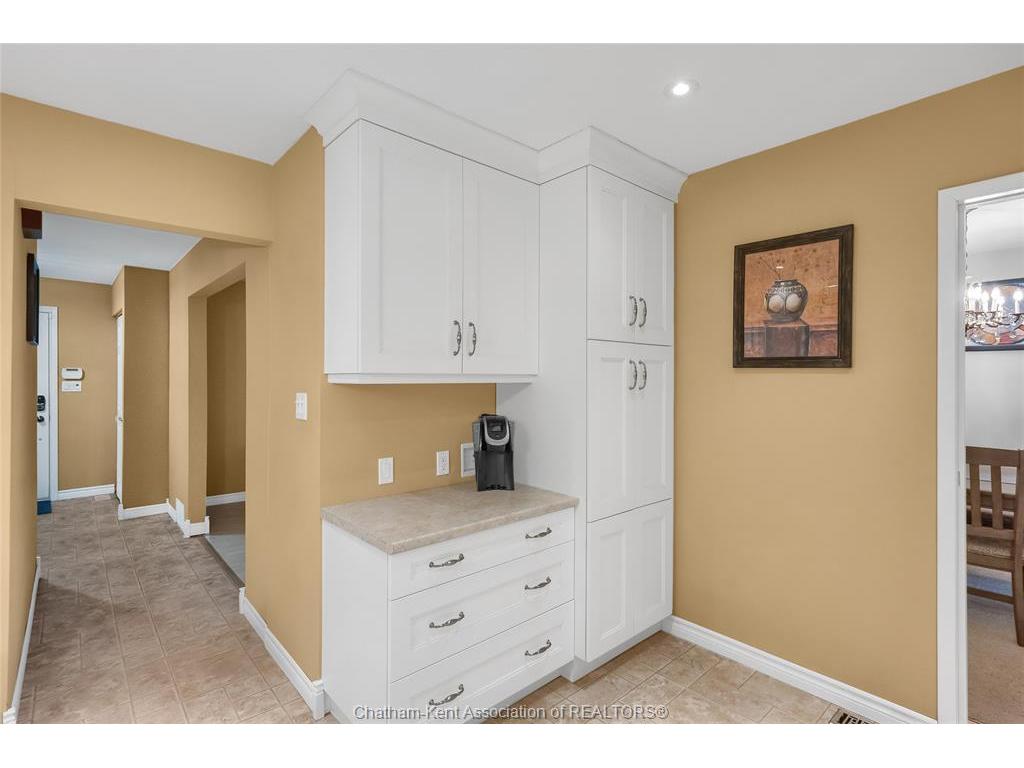 









33


Sylvester

Drive,
Chatham,




ON
N7M 2B7


