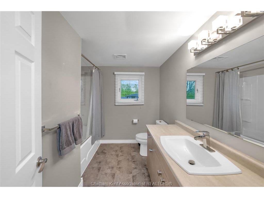 









33


Sylvester

Drive,
Chatham,




ON
N7M 2B7

