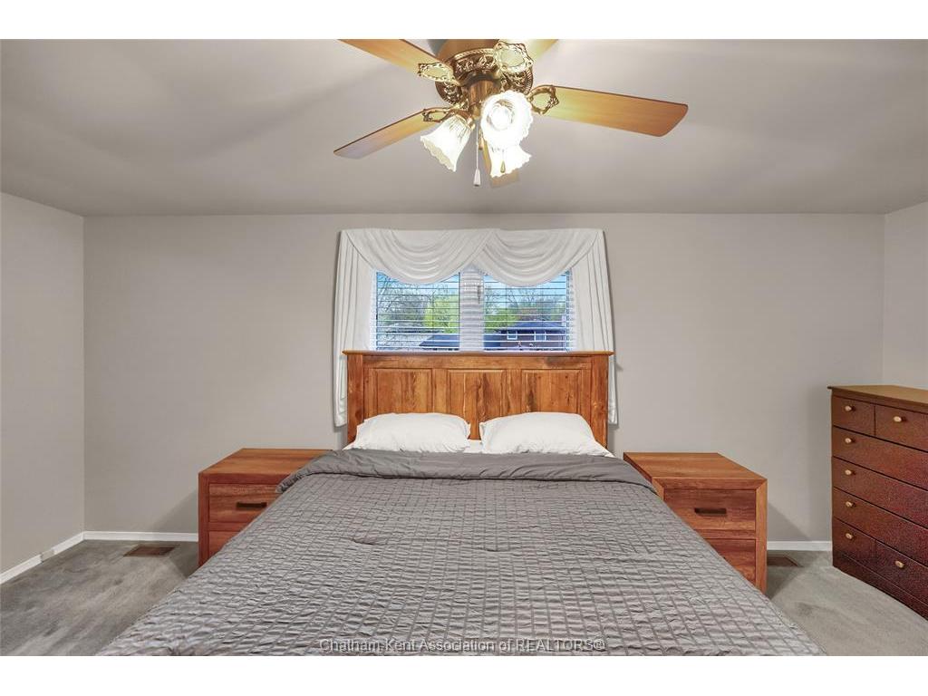 









33


Sylvester

Drive,
Chatham,




ON
N7M 2B7

