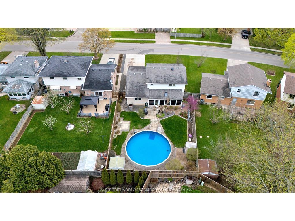 









33


Sylvester

Drive,
Chatham,




ON
N7M 2B7

