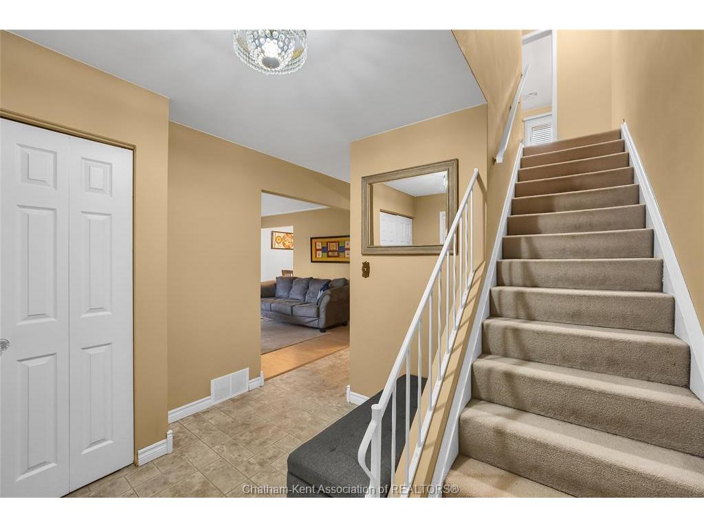 









33


Sylvester

Drive,
Chatham,




ON
N7M 2B7

