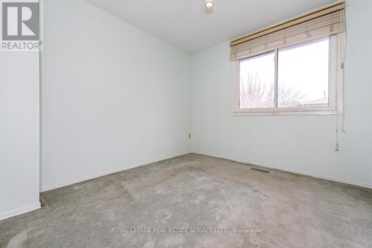 












43 - 57 MAPLE BRANCH PATH

,
Toronto,




Ontario
M9P3T4

