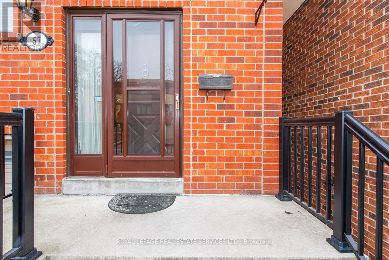 












43 - 57 MAPLE BRANCH PATH

,
Toronto,




Ontario
M9P3T4

