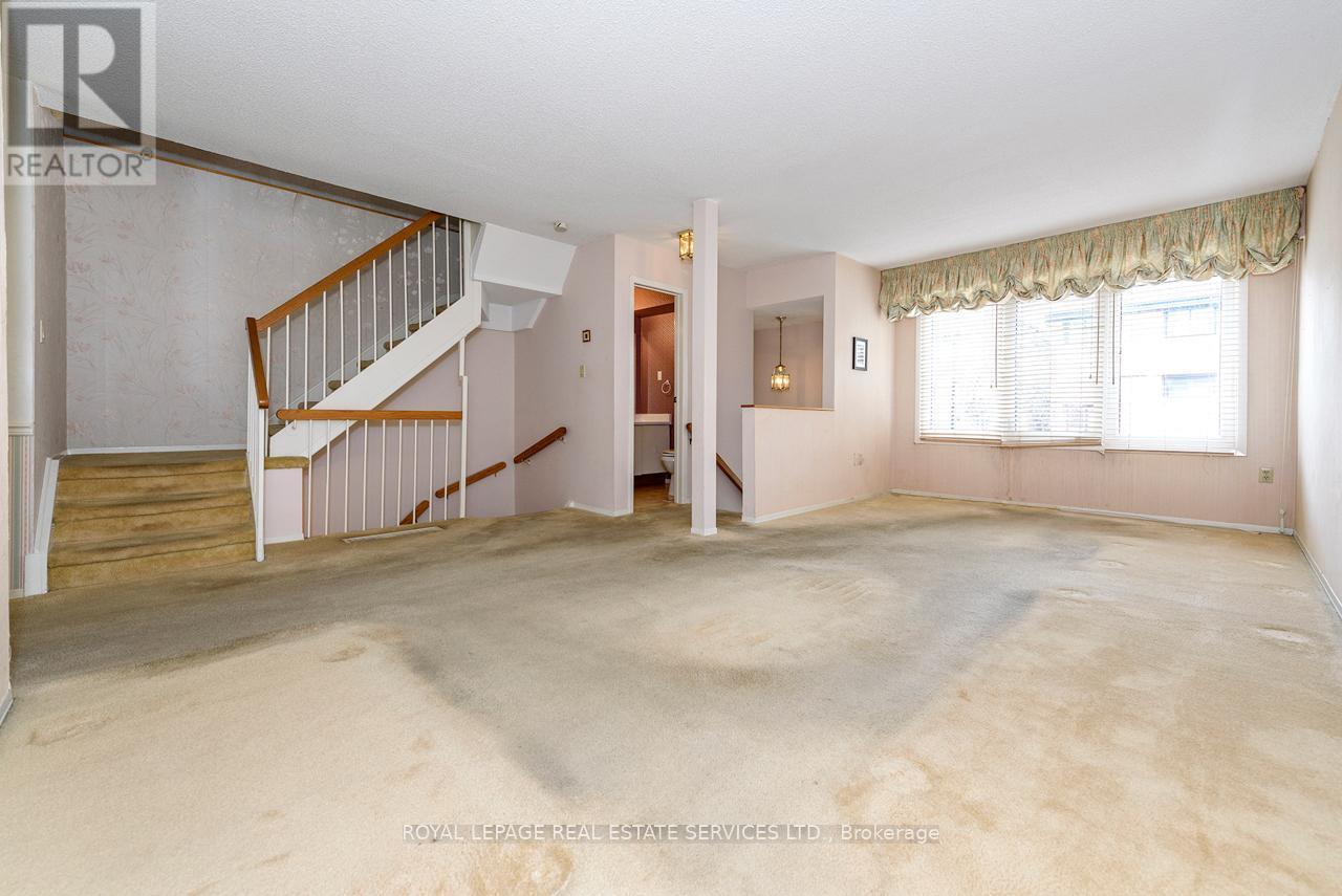 












43 - 57 MAPLE BRANCH PATH

,
Toronto,




Ontario
M9P3T4

