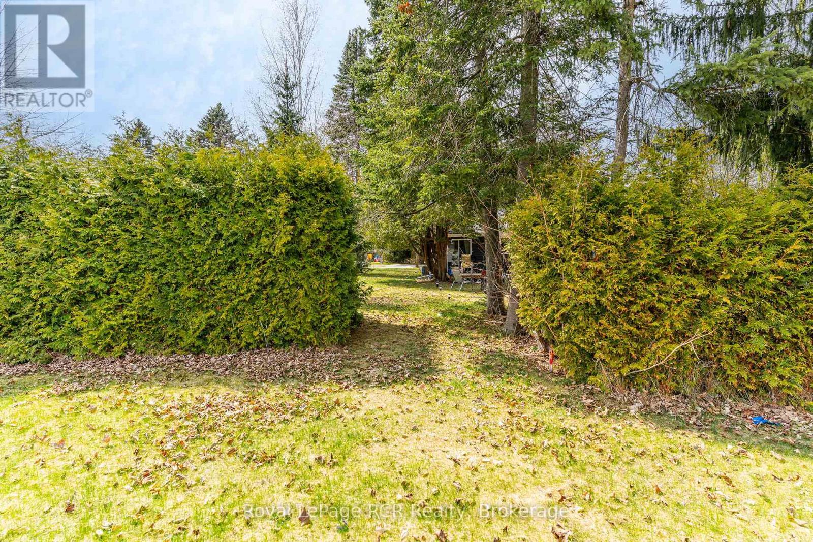 












456 SYKES STREET S

,
Meaford,




Ontario
N4L1C6

