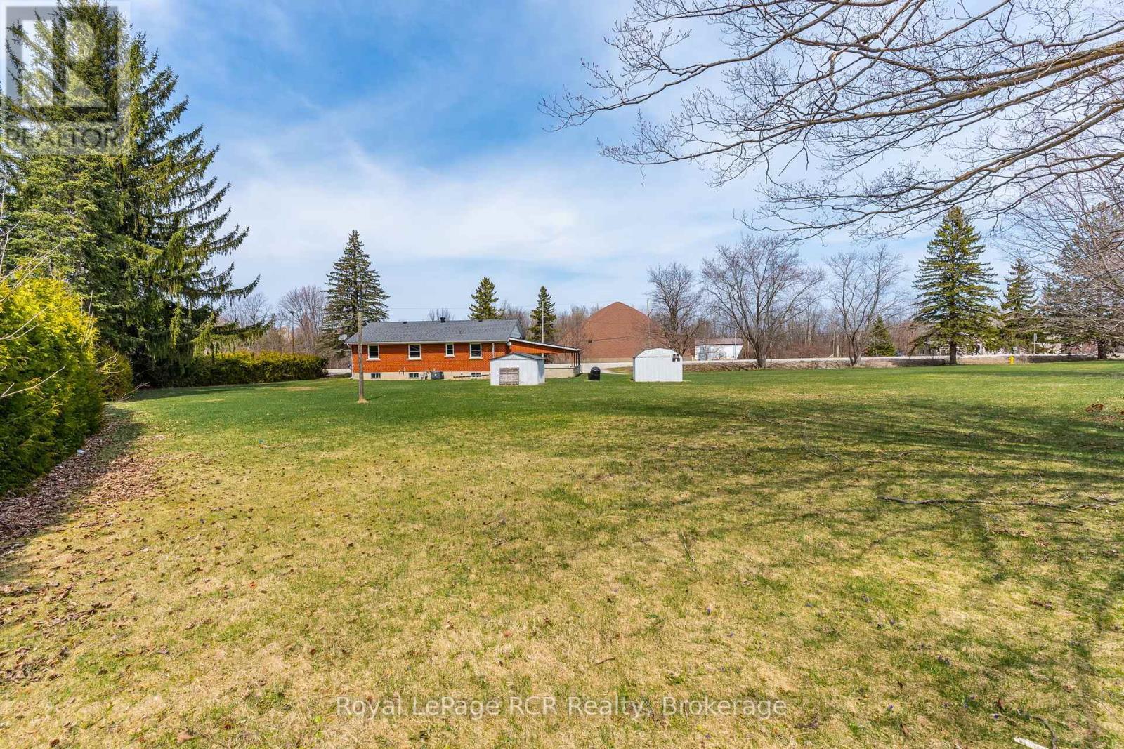 












456 SYKES STREET S

,
Meaford,




Ontario
N4L1C6

