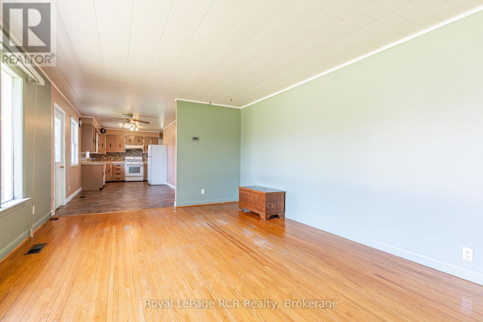 












456 SYKES STREET S

,
Meaford,




Ontario
N4L1C6

