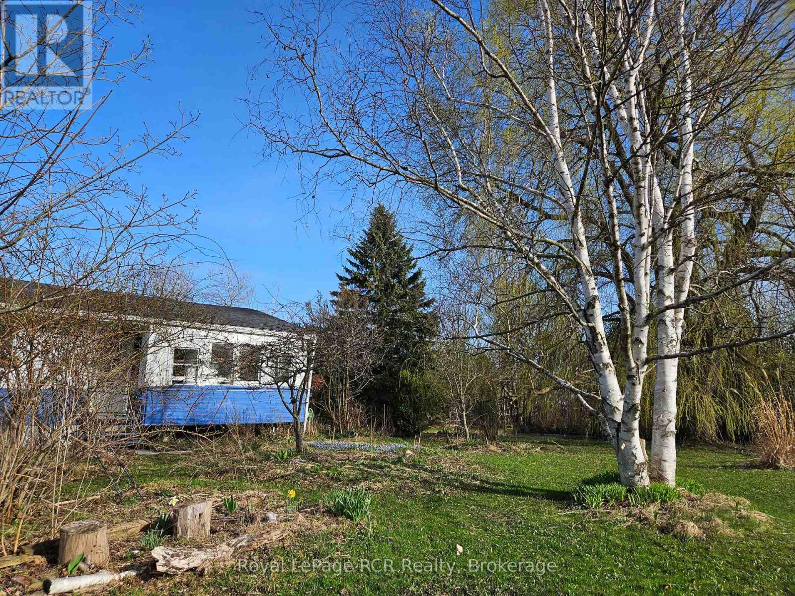 












127 KIRK STREET

,
Georgian Bluffs,




Ontario
N4K0G2

