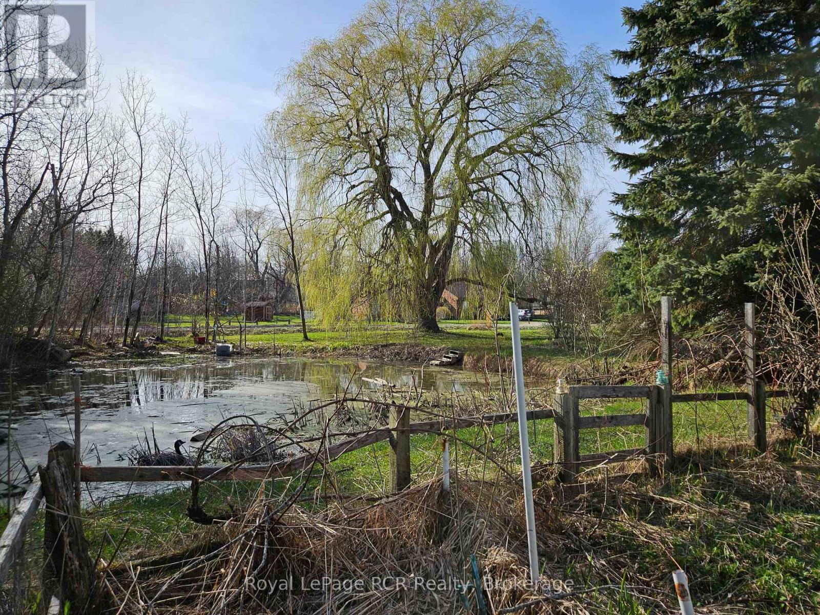 












127 KIRK STREET

,
Georgian Bluffs,




Ontario
N4K0G2

