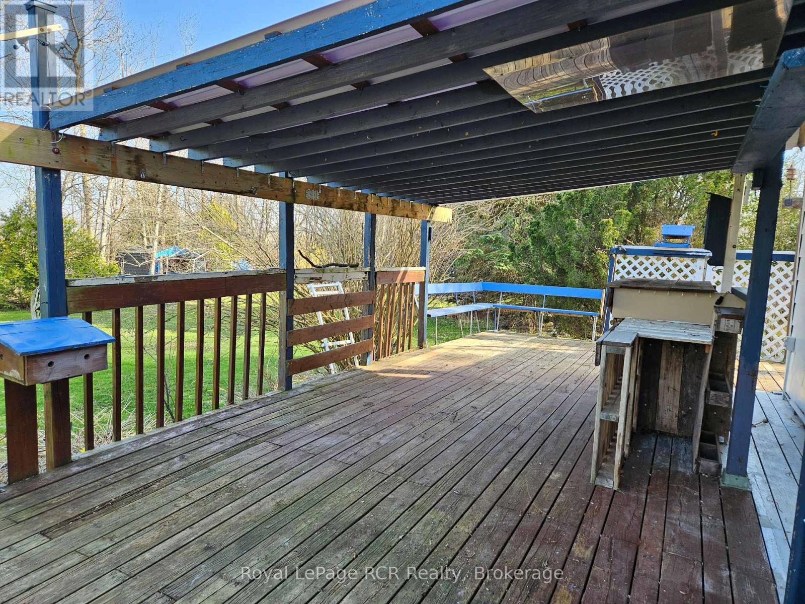 












127 KIRK STREET

,
Georgian Bluffs,




Ontario
N4K0G2

