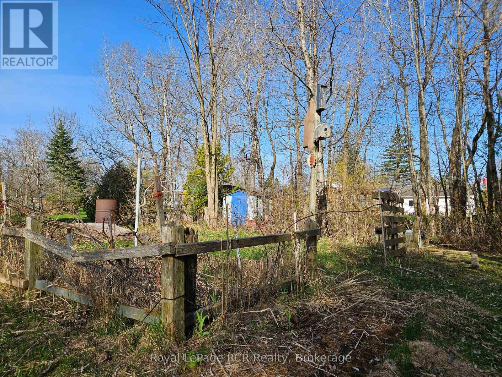 












127 KIRK STREET

,
Georgian Bluffs,




Ontario
N4K0G2

