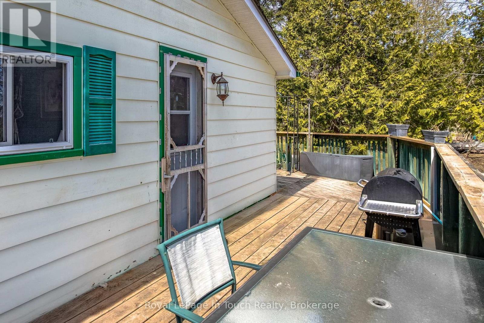 












7 DUNDEE DRIVE

,
Tiny,




Ontario
L9M0B3

