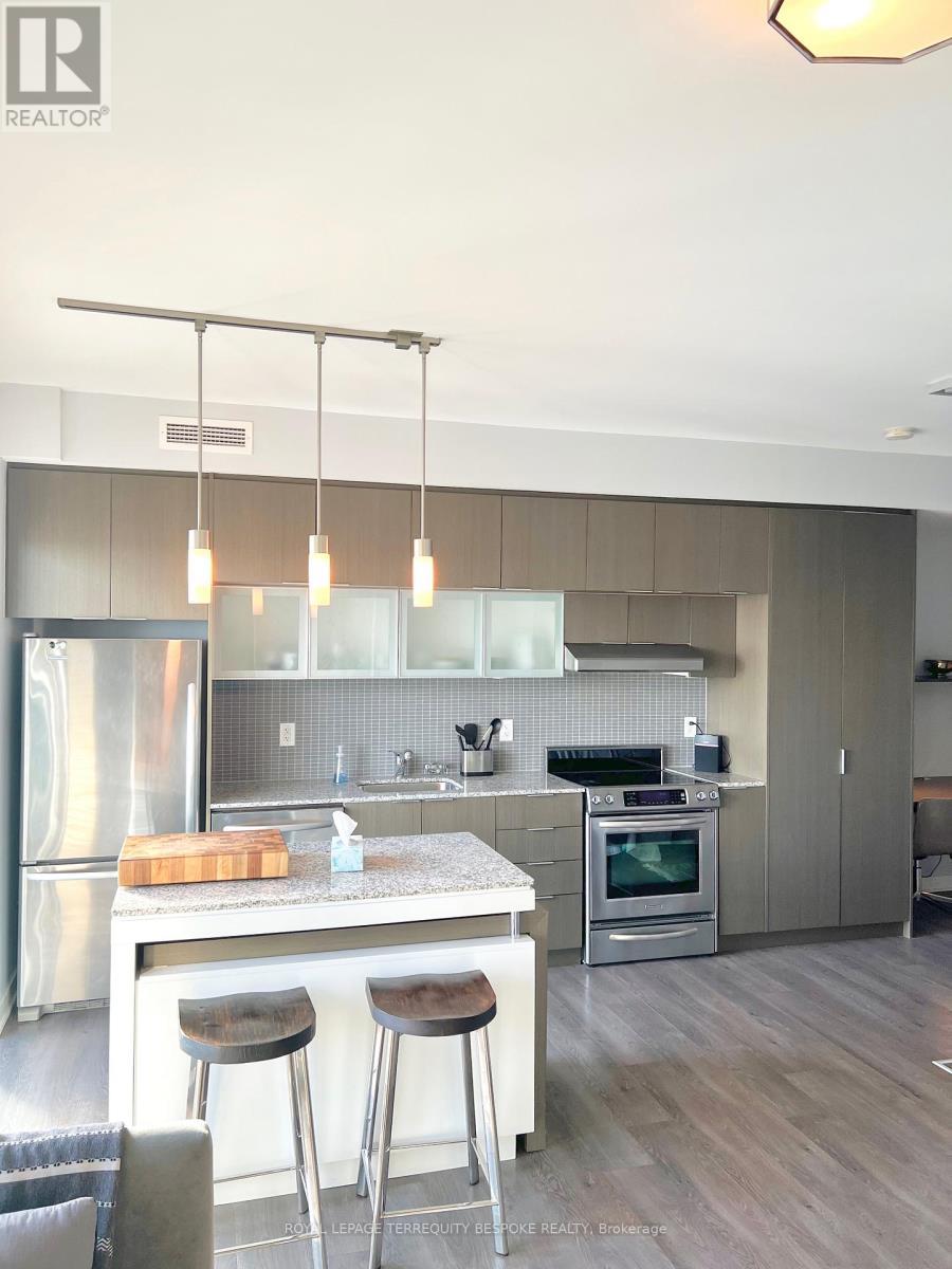 












3210 - 110 CHARLES STREET E

,
Toronto,




Ontario
M4Y1T5

