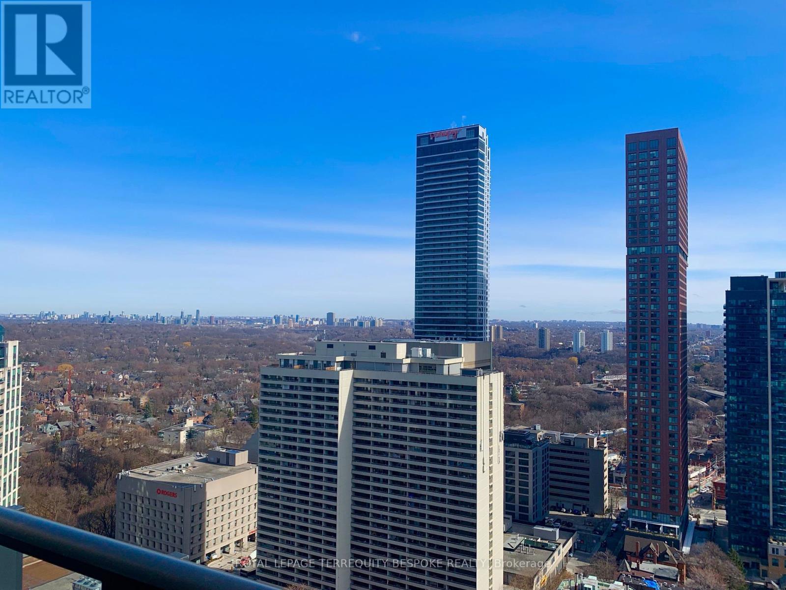 












3210 - 110 CHARLES STREET E

,
Toronto,




Ontario
M4Y1T5

