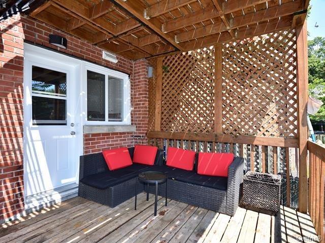 









1210

 - 1214


Rue Milton

,
Laval (Chomedey),




QC
H7W1W2

