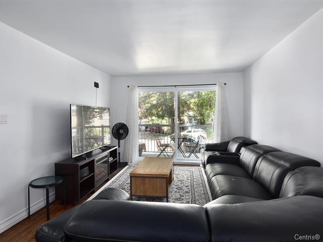 









1210

 - 1214


Rue Milton

,
Laval (Chomedey),




QC
H7W1W2

