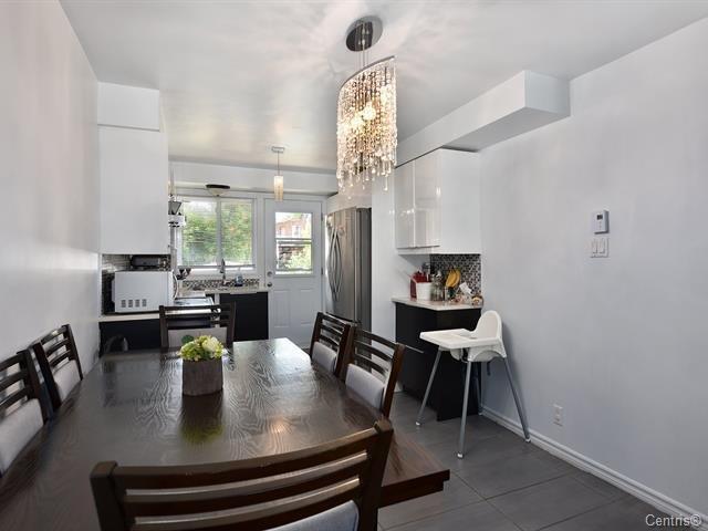 









1210

 - 1214


Rue Milton

,
Laval (Chomedey),




QC
H7W1W2

