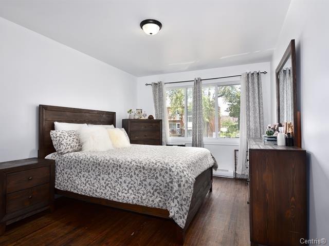 









1210

 - 1214


Rue Milton

,
Laval (Chomedey),




QC
H7W1W2

