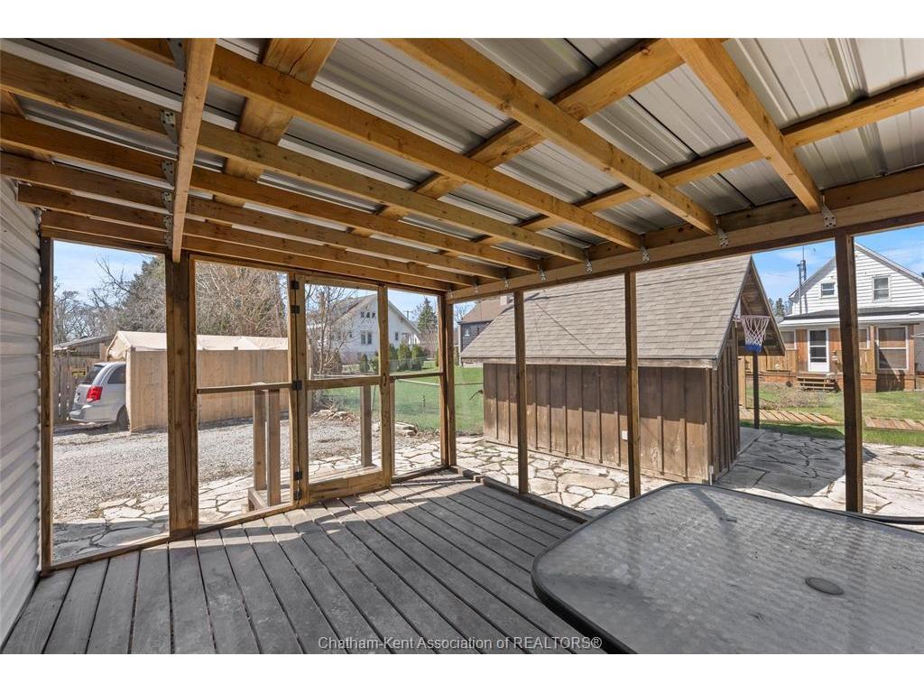 









3


Montgomery

Crescent,
Wallaceburg,




ON
N8A 1P3

