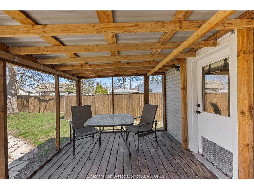 









3


Montgomery

Crescent,
Wallaceburg,




ON
N8A 1P3


