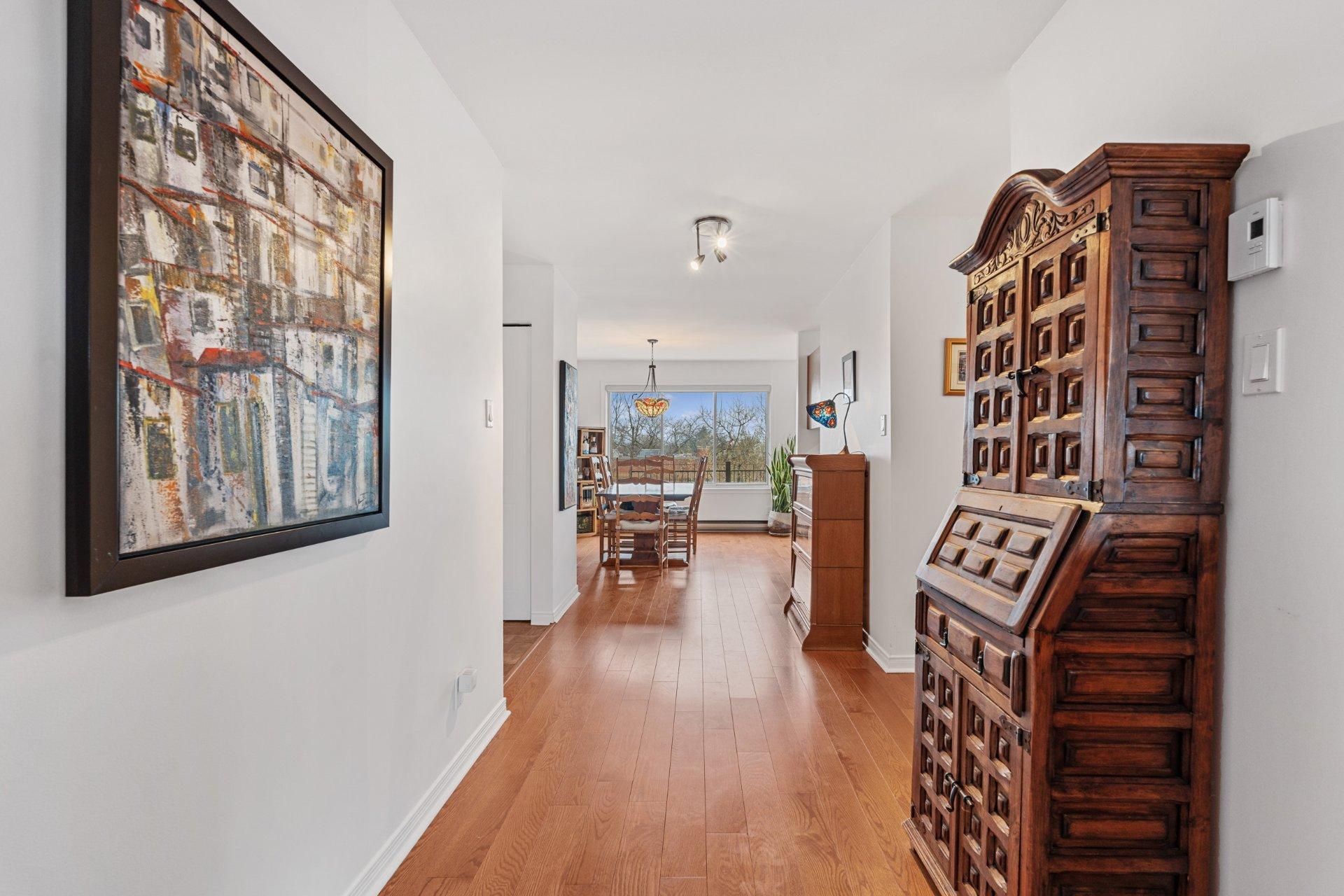 









4220


Rue De Chambly

, 302,
Montréal (Rosemont/La Petite-Patrie),




QC
H1X3J7

