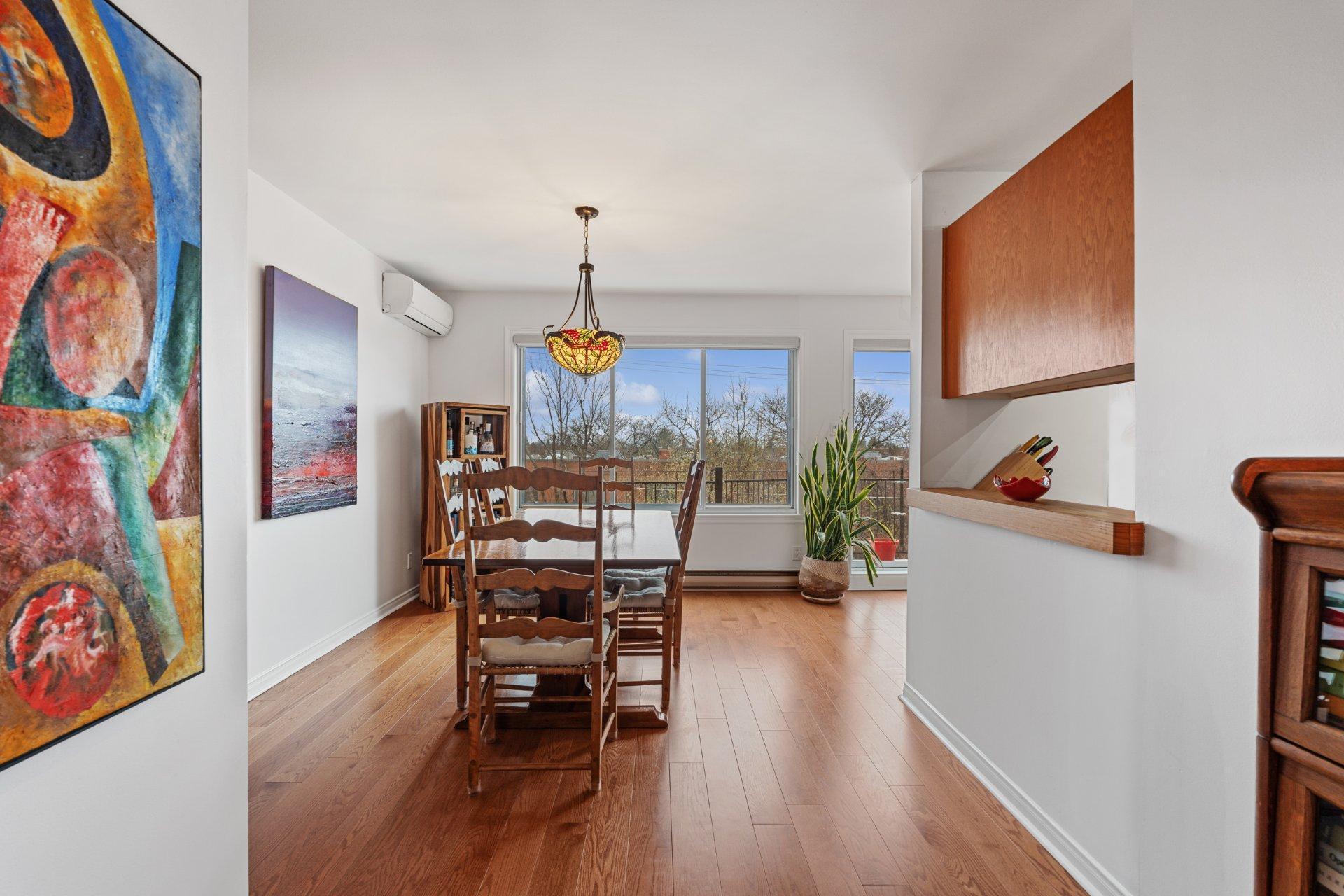 









4220


Rue De Chambly

, 302,
Montréal (Rosemont/La Petite-Patrie),




QC
H1X3J7

