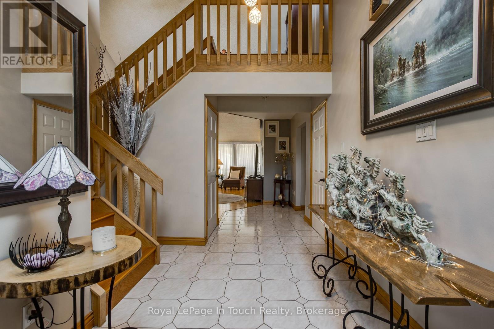 












79 KING ROAD

,
Tay (Waubaushene),




Ontario
L0K2C0

