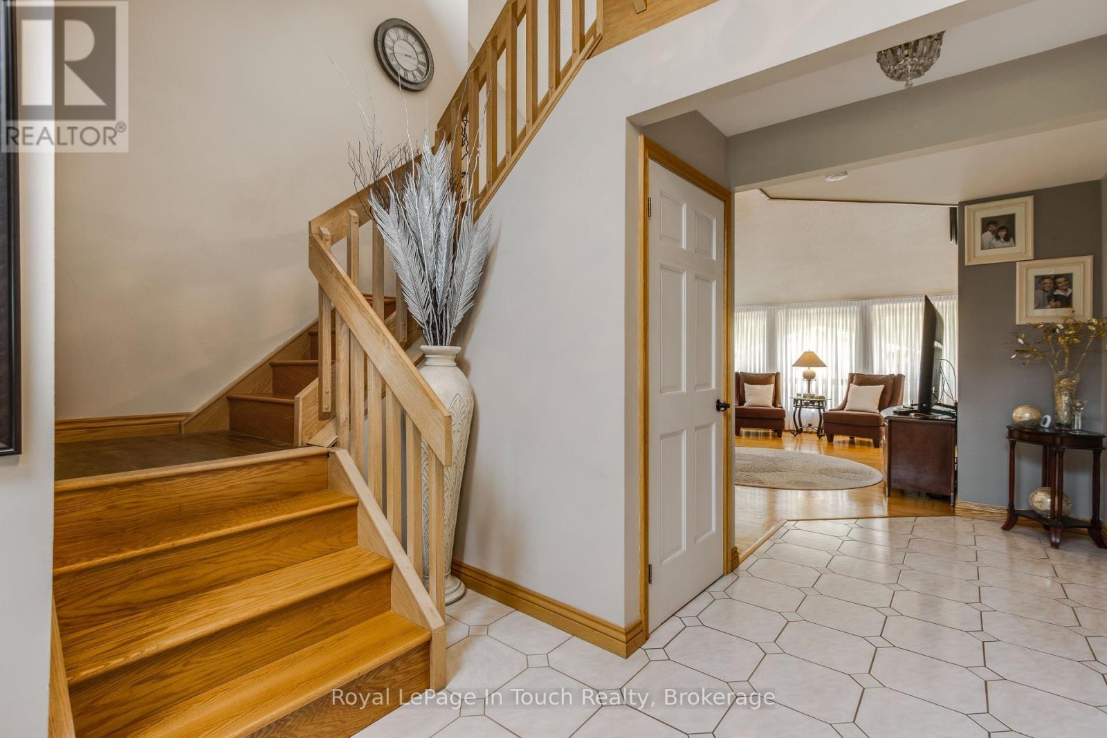 












79 KING ROAD

,
Tay (Waubaushene),




Ontario
L0K2C0

