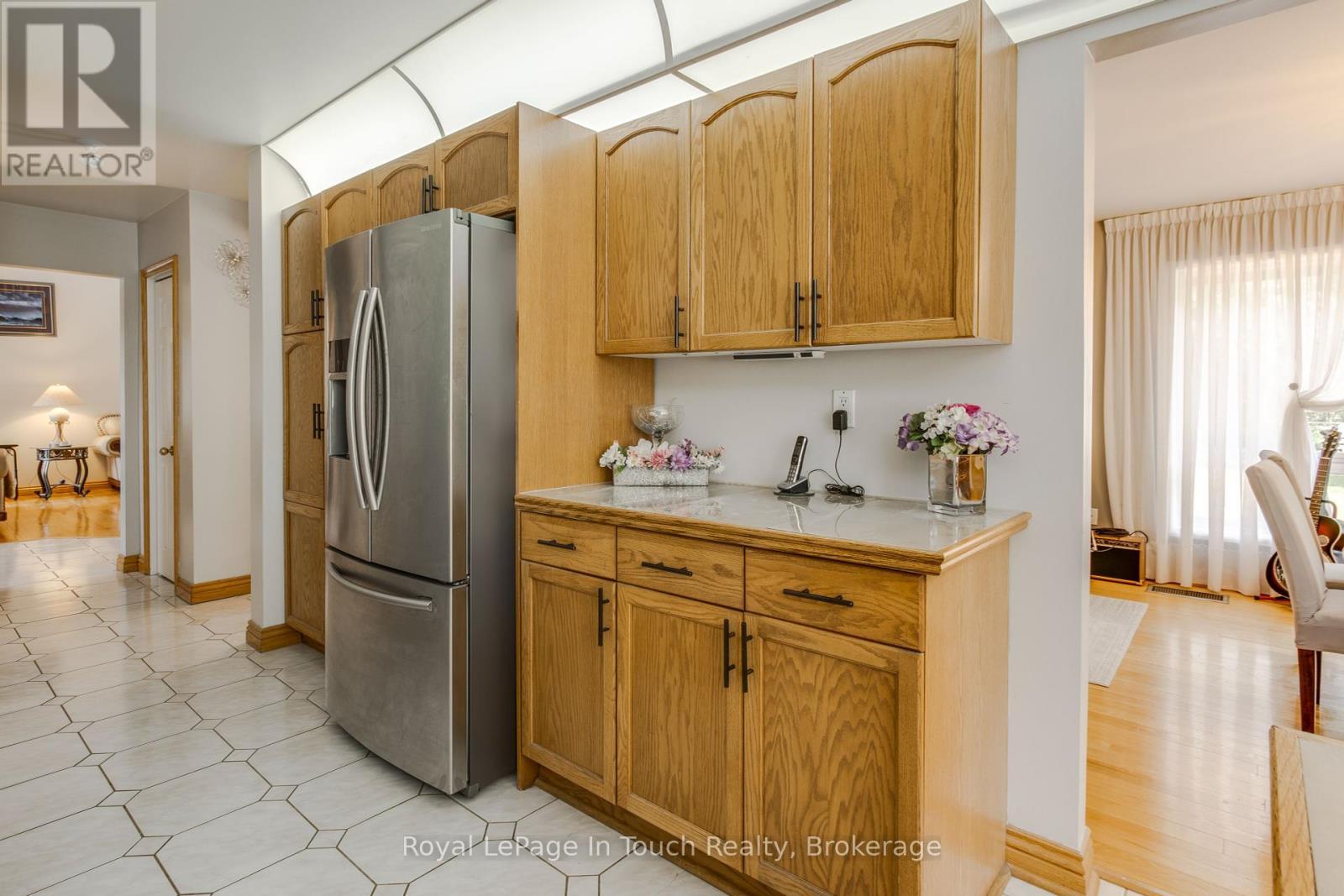 












79 KING ROAD

,
Tay (Waubaushene),




Ontario
L0K2C0

