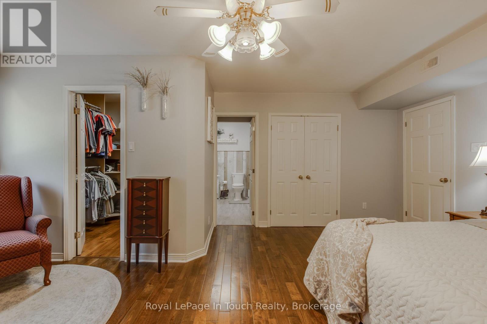 












79 KING ROAD

,
Tay (Waubaushene),




Ontario
L0K2C0

