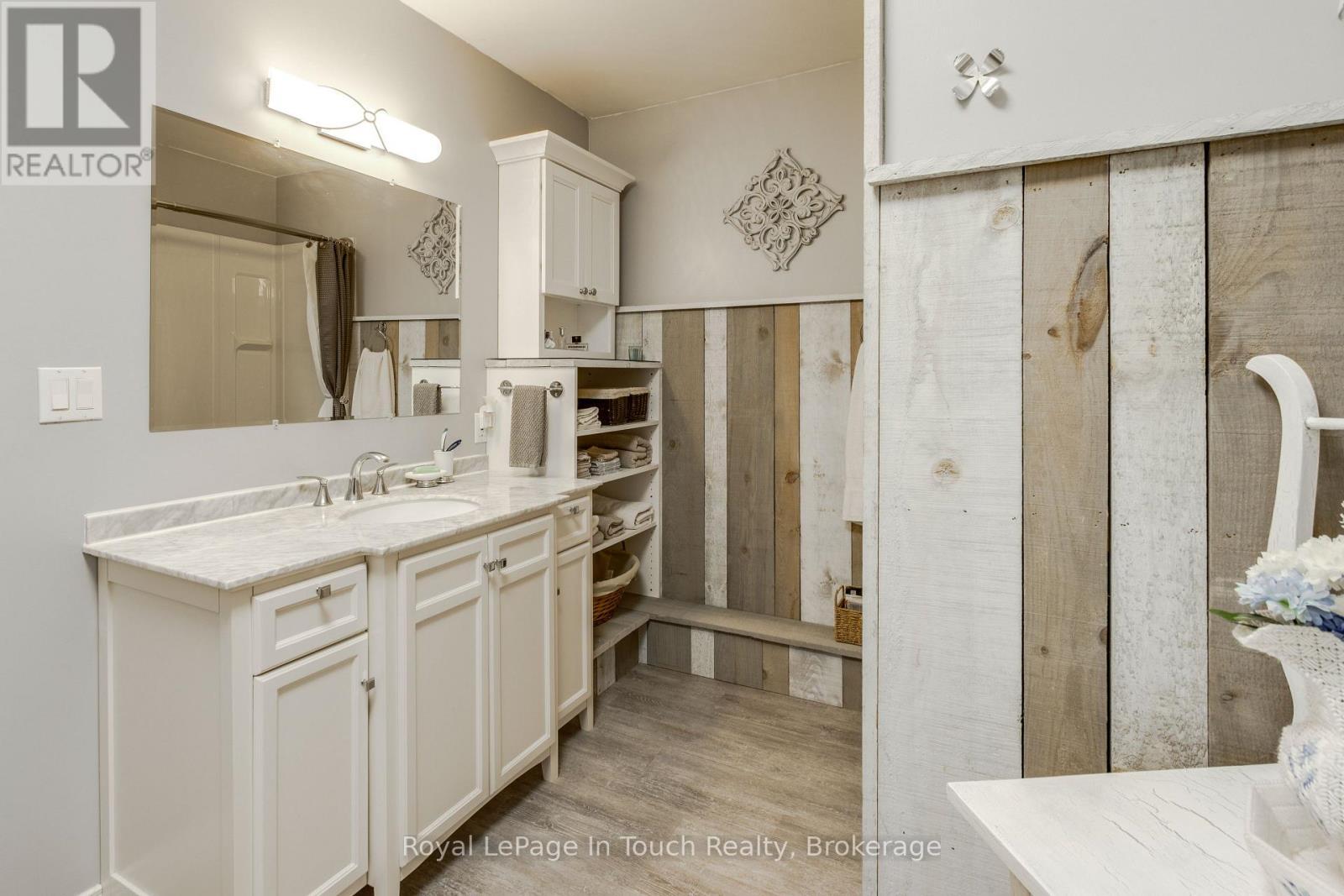 












79 KING ROAD

,
Tay (Waubaushene),




Ontario
L0K2C0

