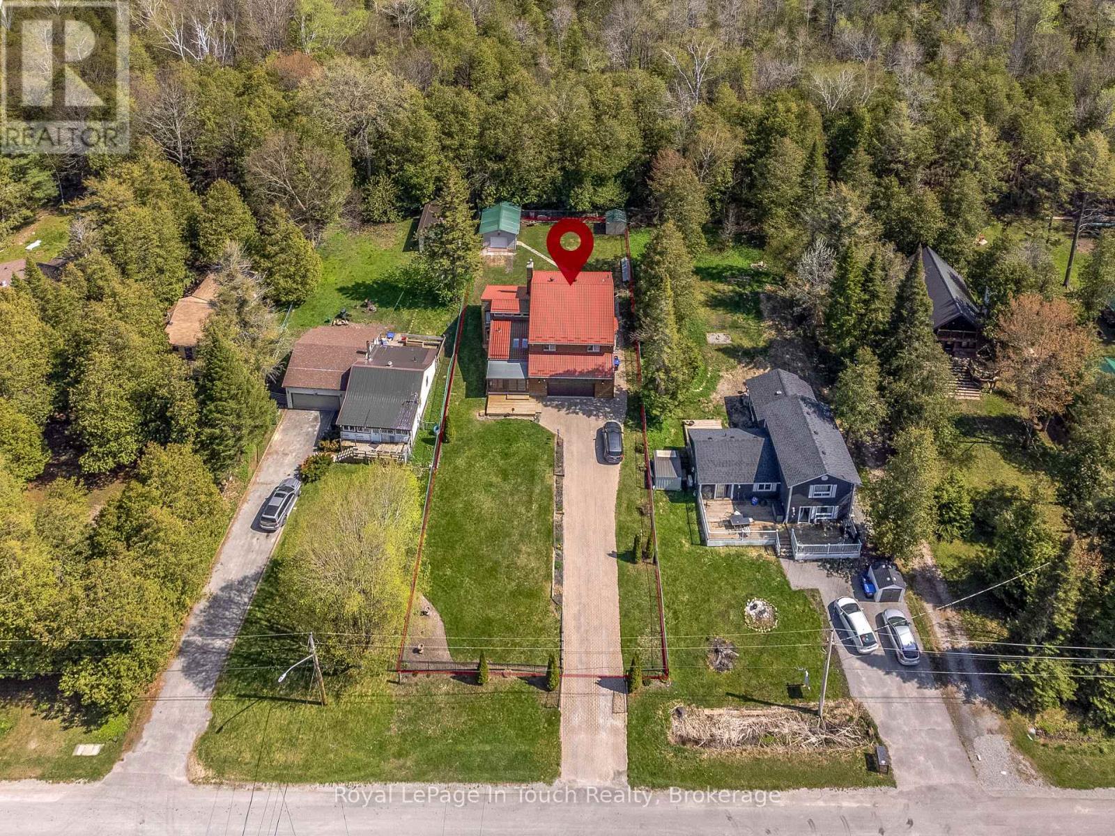 












79 KING ROAD

,
Tay (Waubaushene),




Ontario
L0K2C0

