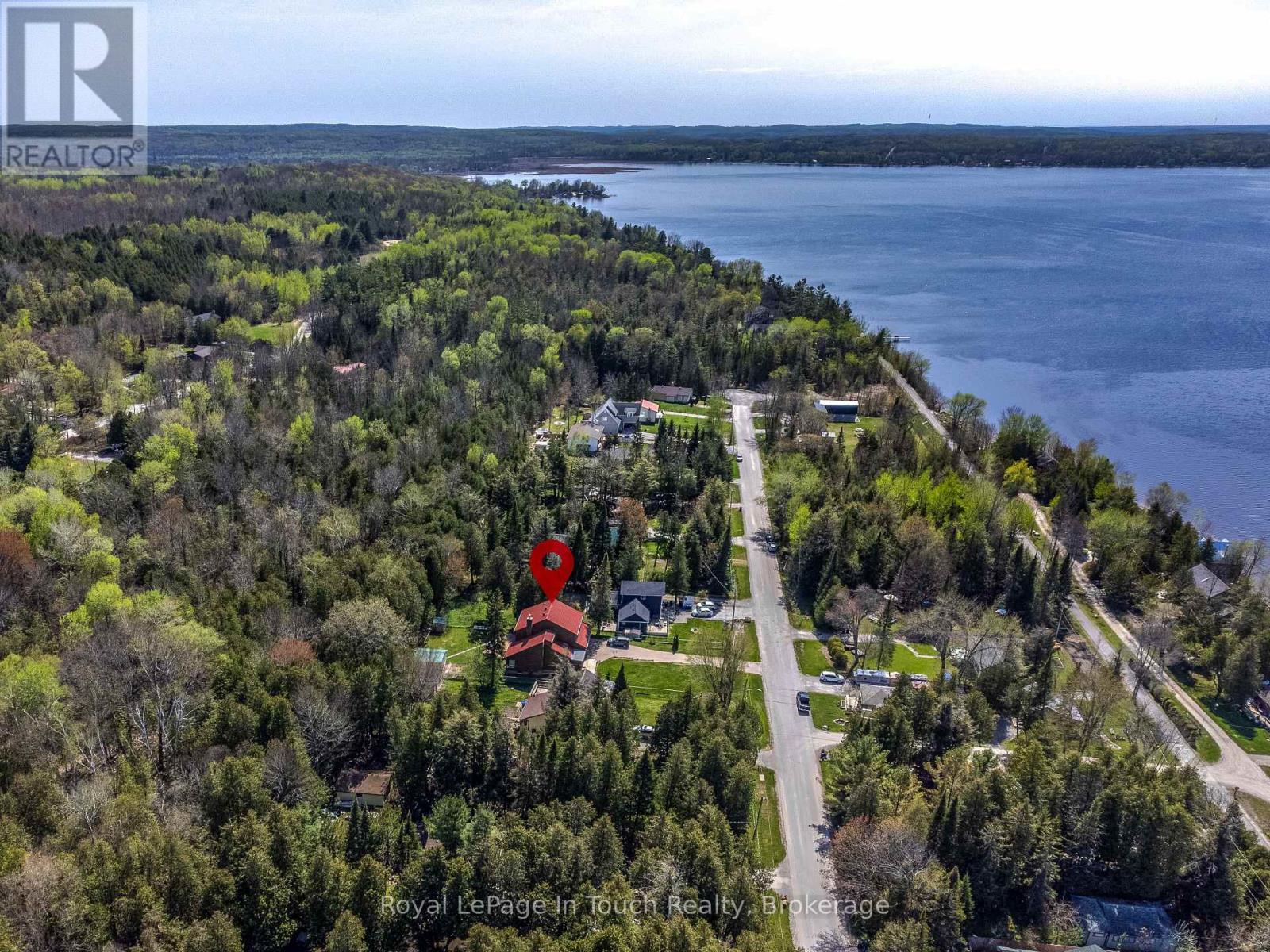 












79 KING ROAD

,
Tay (Waubaushene),




Ontario
L0K2C0

