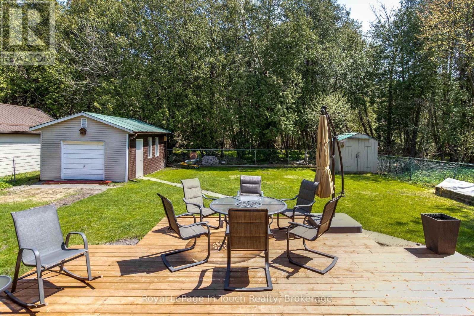 












79 KING ROAD

,
Tay (Waubaushene),




Ontario
L0K2C0

