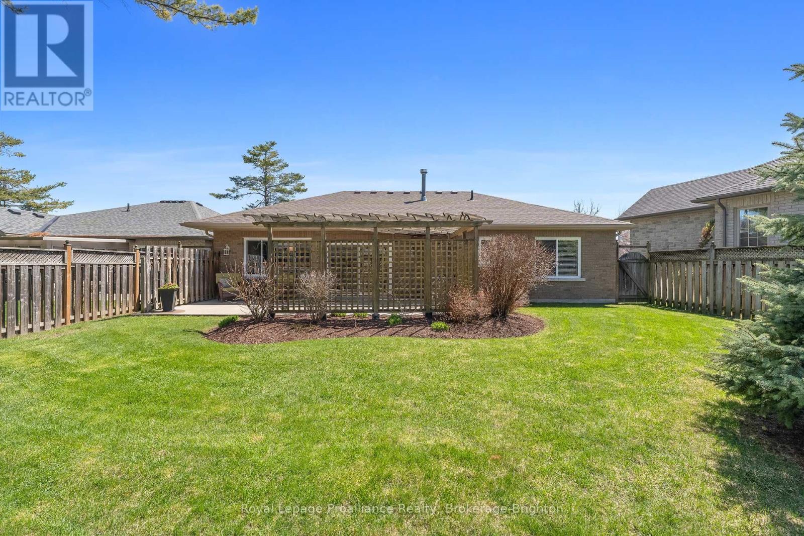 












4 BIRCH COURT

,
Brighton,




Ontario
K0K1H0

