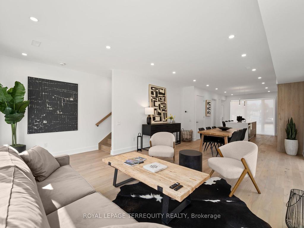 









35


Rockmount

Crescent,
Gravenhurst,




ON
P1P 0A6

