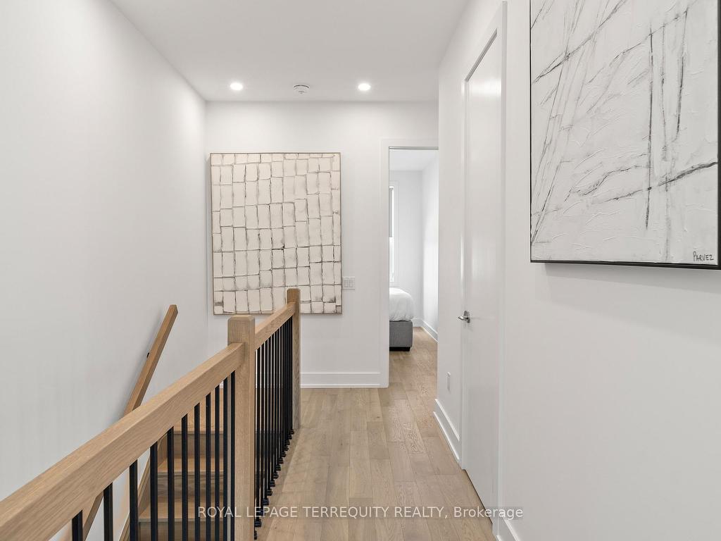 









35


Rockmount

Crescent,
Gravenhurst,




ON
P1P 0A6

