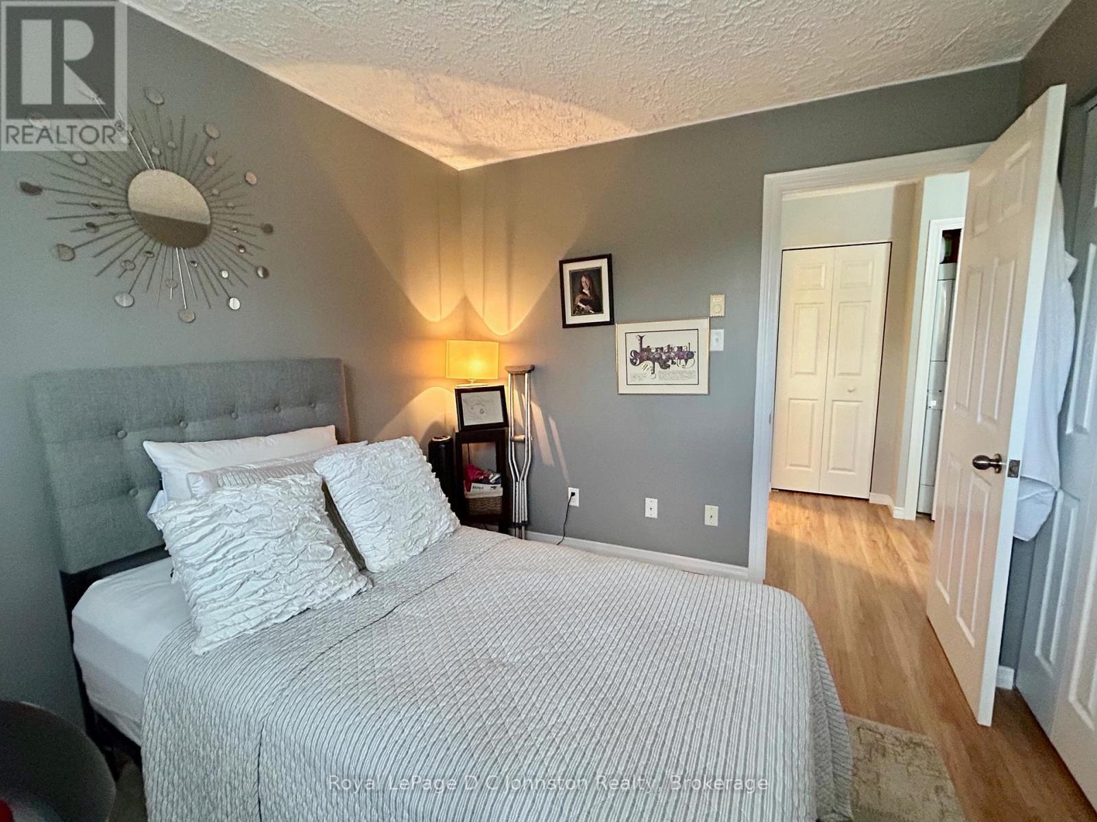 












307 - 229 ADELAIDE STREET

,
Saugeen Shores,




Ontario
N0H2L0

