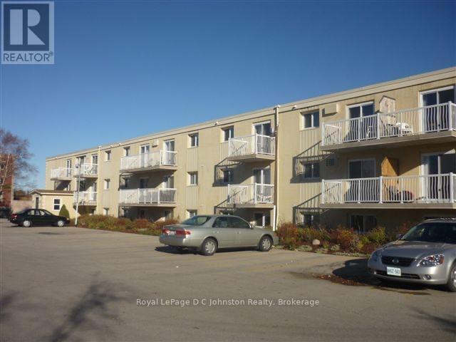 












307 - 229 ADELAIDE STREET

,
Saugeen Shores,




Ontario
N0H2L0

