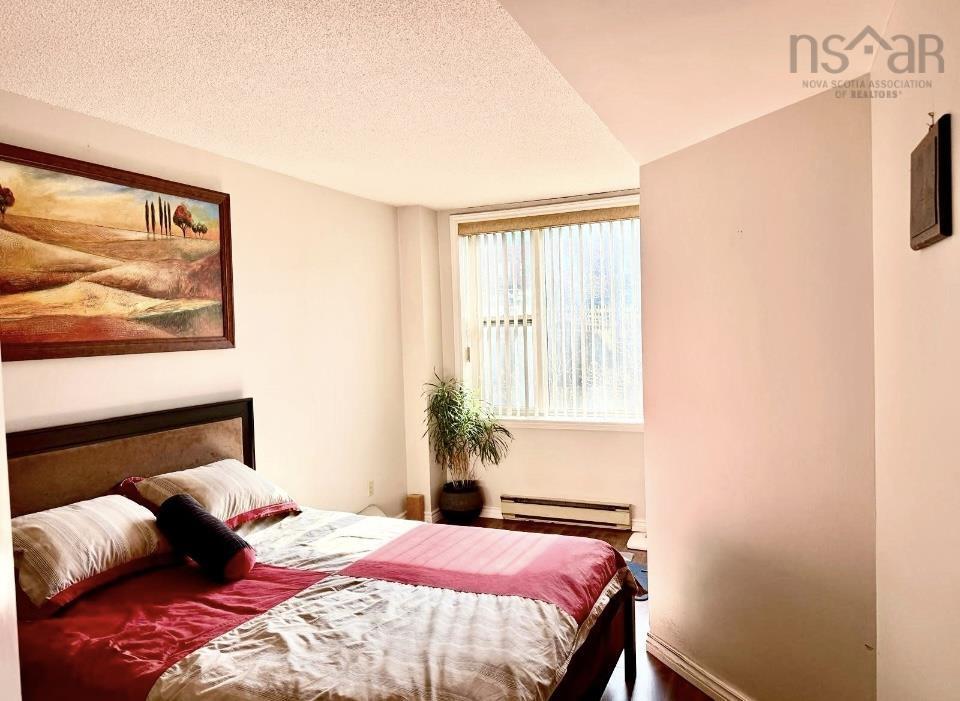 












208 1326 LOWER WATER Street

,
Halifax,




NS
B3J 3R3

