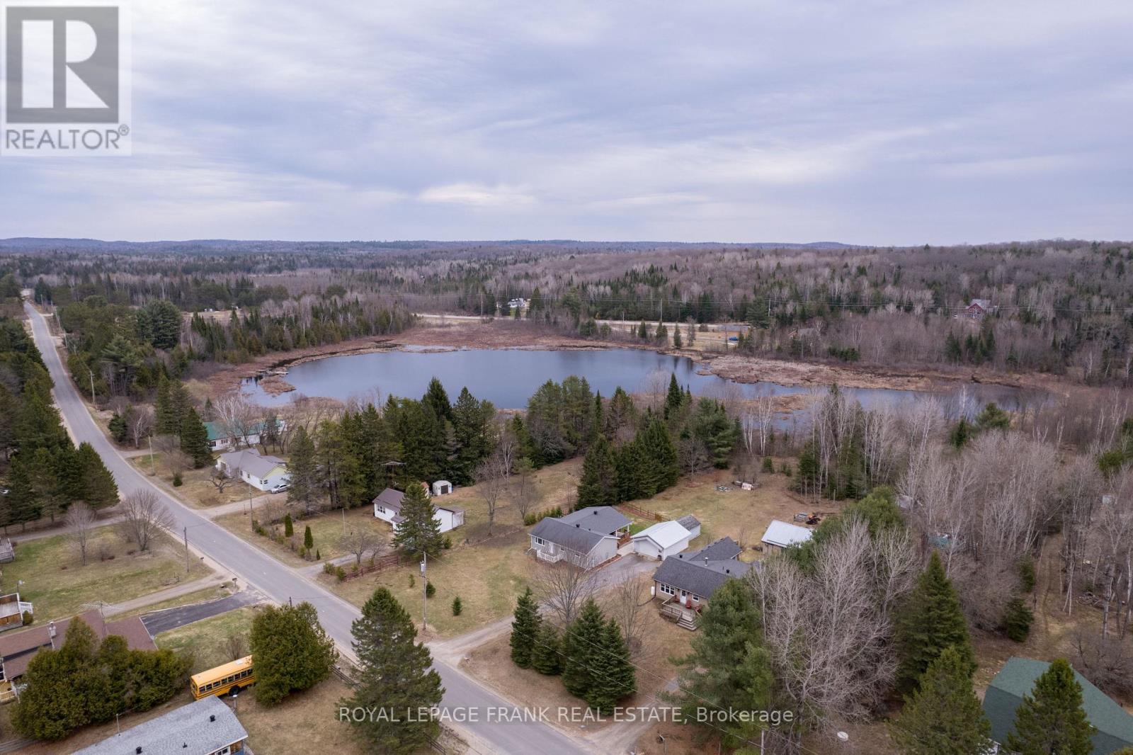 












163 PAUDASH SCHOOL ROAD

,
Faraday,




Ontario
K0L1C0

