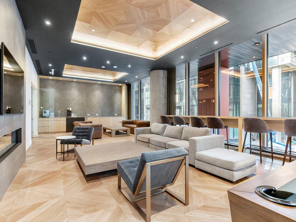 









1020


Rue de la Montagne

, 2205,
Montréal (Ville-Marie),




QC
H3G0H8

