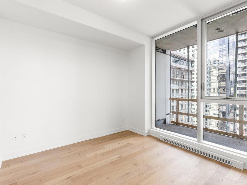 









1020


Rue de la Montagne

, 2205,
Montréal (Ville-Marie),




QC
H3G0H8

