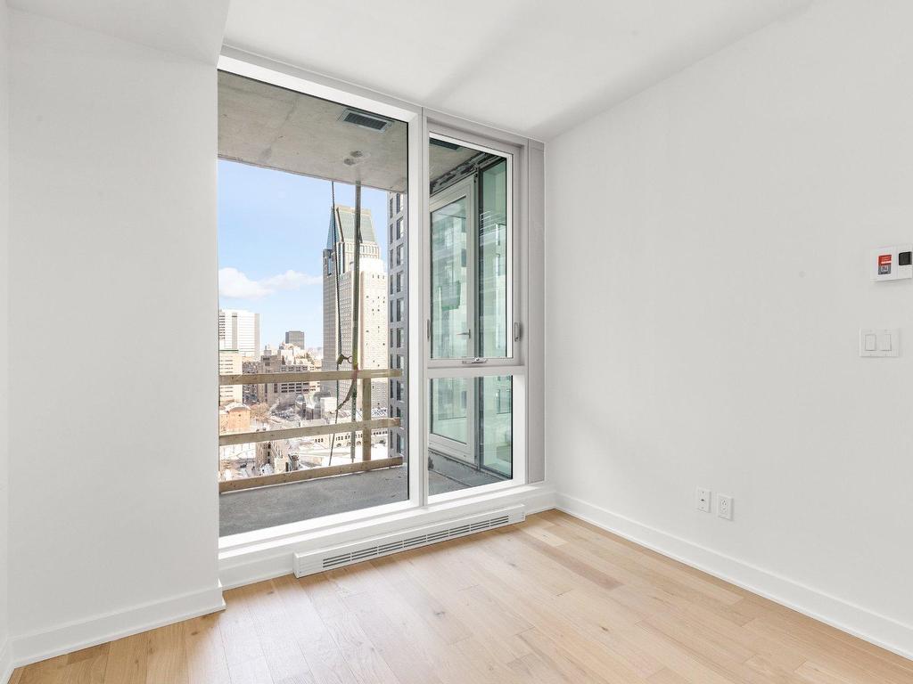 









1020


Rue de la Montagne

, 2205,
Montréal (Ville-Marie),




QC
H3G0H8

