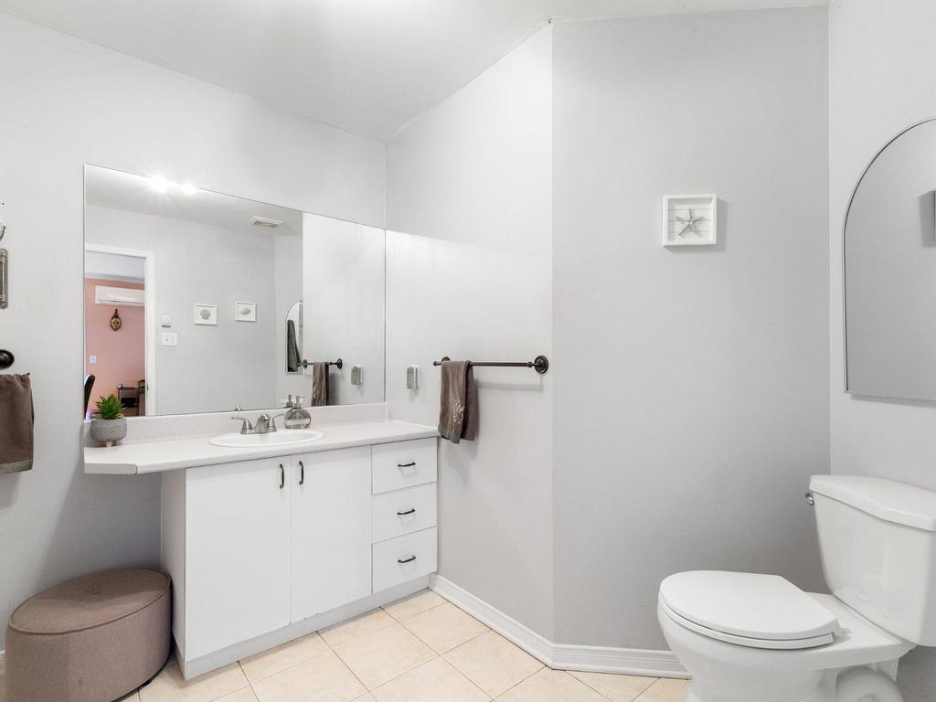 









7090


Rue Paul-Letondal

, 303,
Montréal (Rivière-des-Prairies/Pointe-aux-Trembles),




QC
H1E7C6


