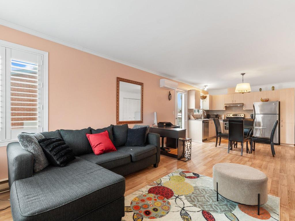 









7090


Rue Paul-Letondal

, 303,
Montréal (Rivière-des-Prairies/Pointe-aux-Trembles),




QC
H1E7C6

