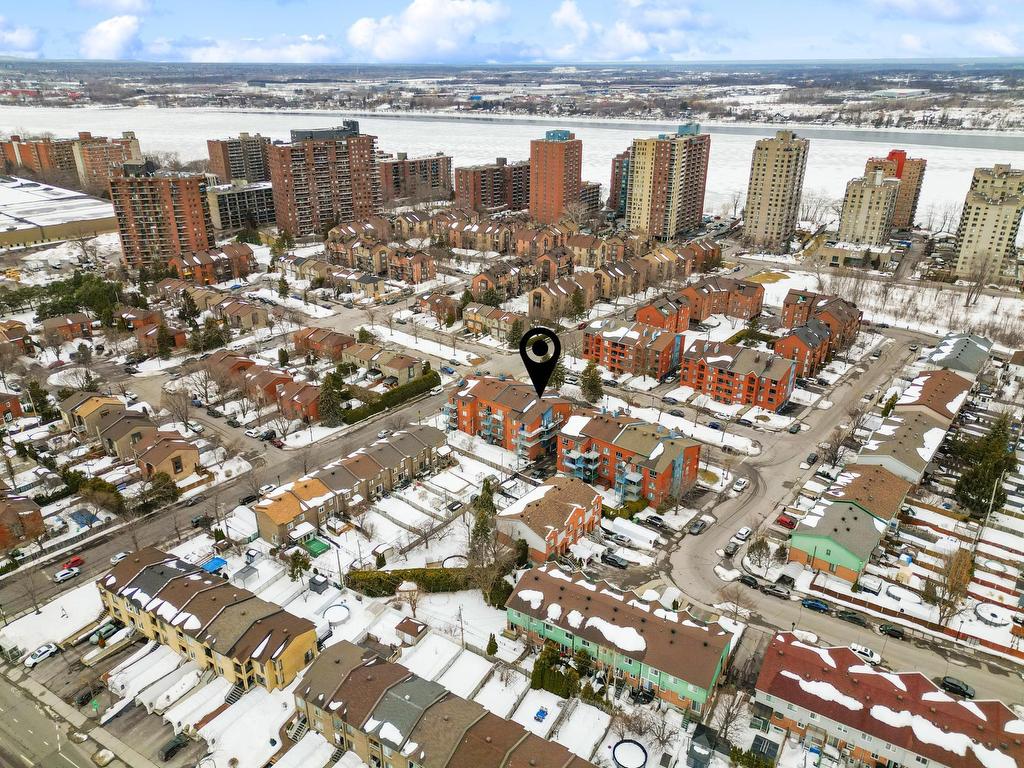 









7090


Rue Paul-Letondal

, 303,
Montréal (Rivière-des-Prairies/Pointe-aux-Trembles),




QC
H1E7C6

